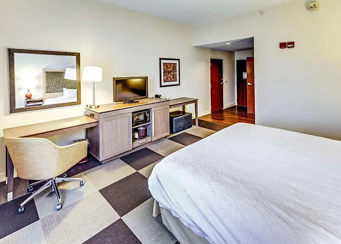 Hotel Hampton I-70e/hamilton Road